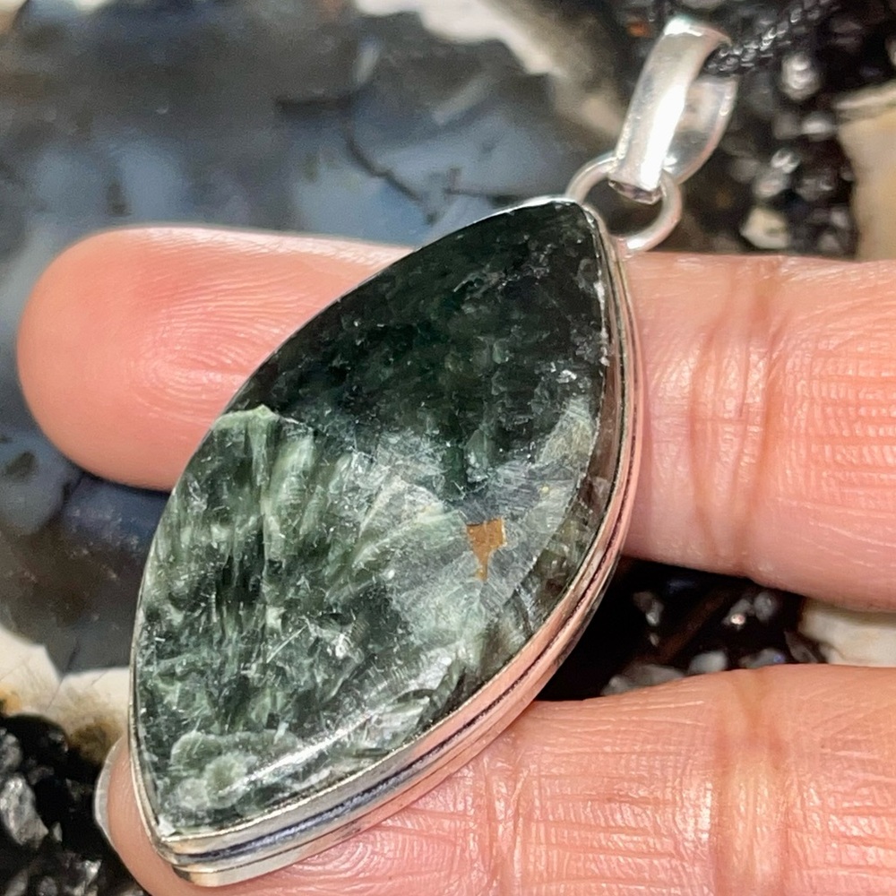 Deep Green Emerald Seraphinite Pendant 2 1/4” - Picture 4 of 17
